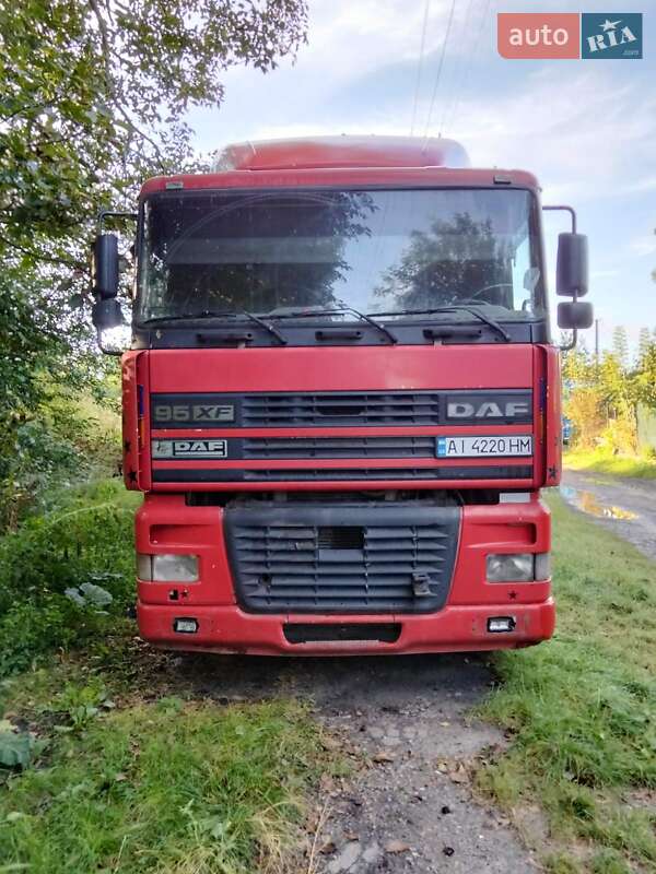 Тягач DAF TE 2000 в Білій Церкві