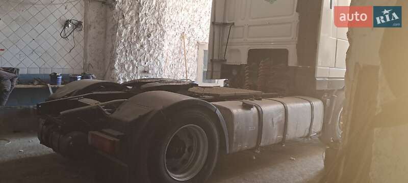 Тягач DAF TE 1999 в Крыжополе