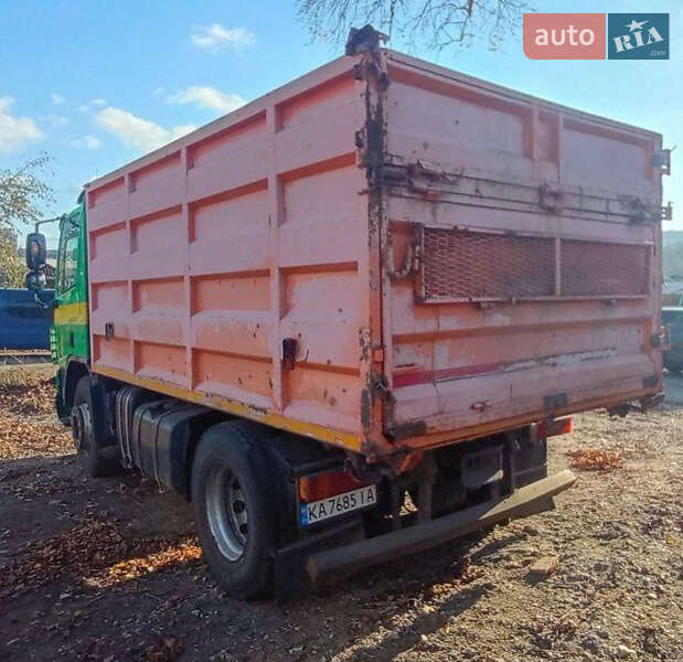 Самосвал DAF TE 2006 в Киеве