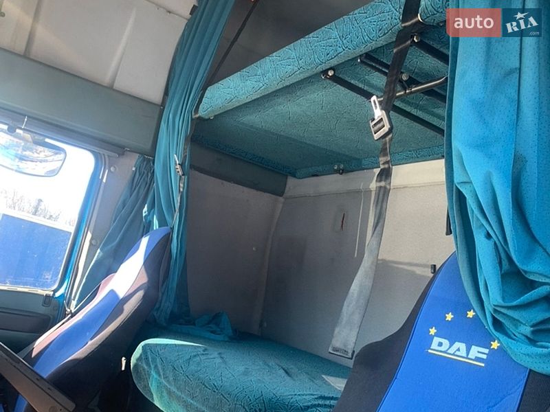 Тягач DAF TE 2005 в Козятині
