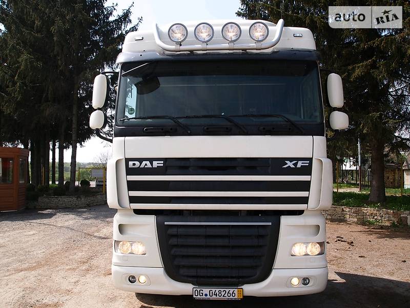 Тягач DAF XF 105 2011 в Виннице