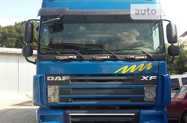 Тентованый DAF XF 105 2007 в Кельменцах