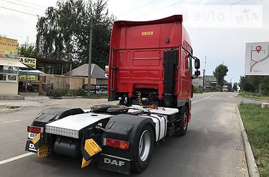 Тягач DAF XF 105 2011 в Вишневому