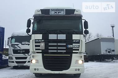 Тягач DAF XF 105 2008 в Виннице