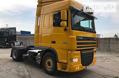 Тягач DAF XF 105 2012 в Вишневому