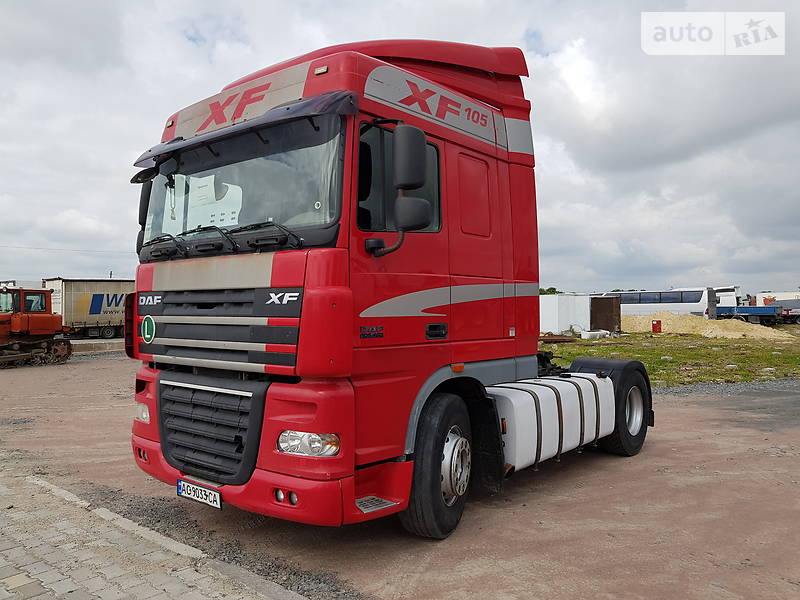 Тягач DAF XF 105 2011 в Ровно