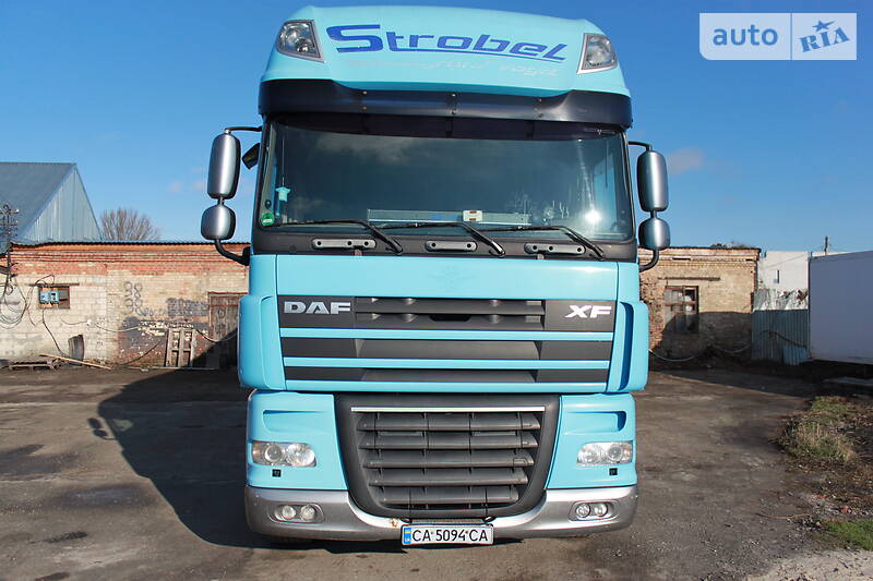 Тягач DAF XF 105 2006 в Черкасах