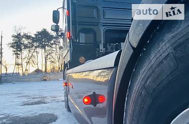 Тягач DAF XF 105 2011 в 