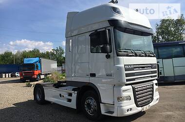 Тягач DAF XF 105 2006 в Запорожье