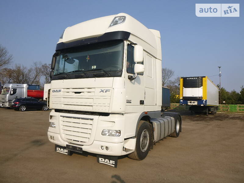 Тягач DAF XF 105 2011 в Луцке