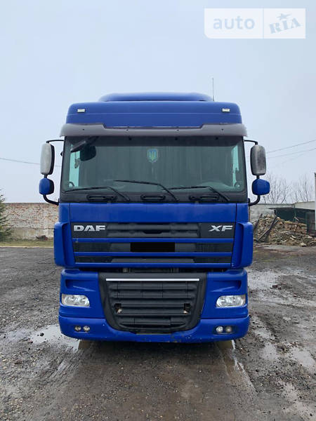 Самосвал DAF XF 105 2011 в Тернополе