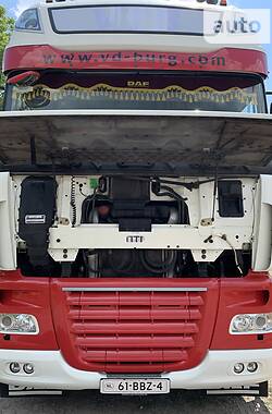 Тягач DAF XF 105 2013 в 