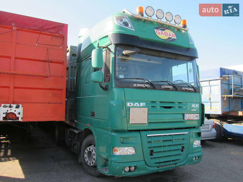 Тягач DAF XF 105 2009 в Виннице