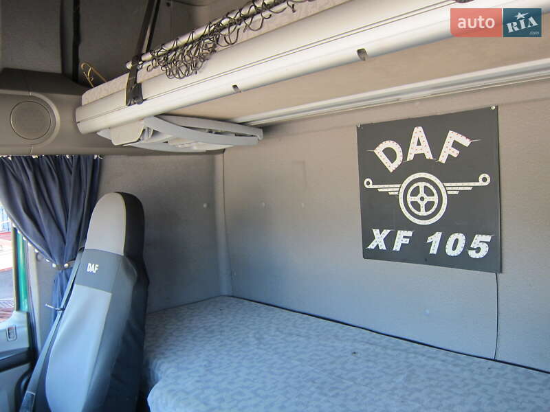 Тягач DAF XF 105 2009 в Виннице