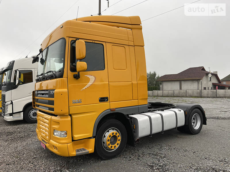 Тягач DAF XF 105 2010 в Луцке