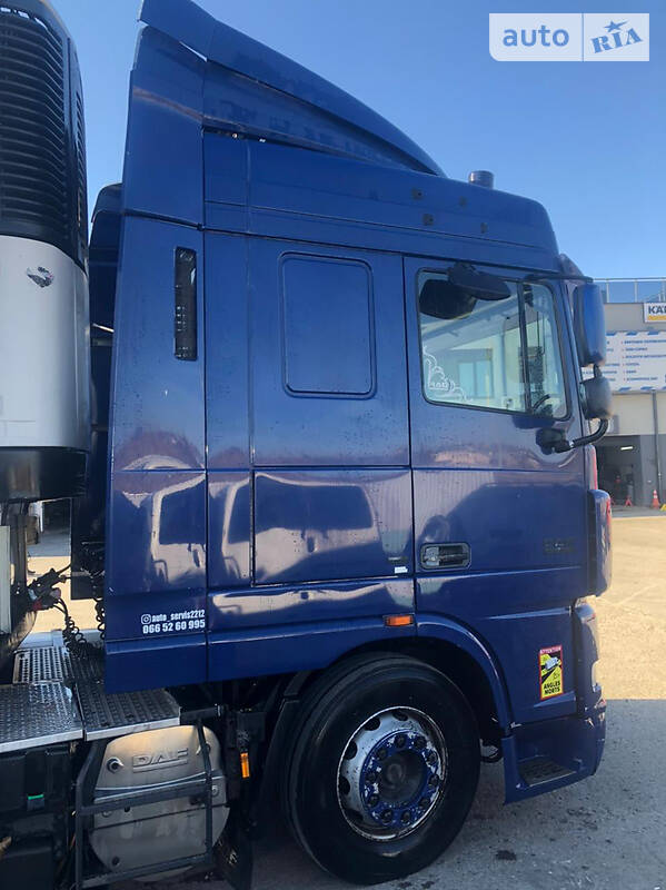 Тягач DAF XF 105 2008 в Чернівцях
