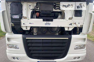 Тягач DAF XF 105 2015 в 