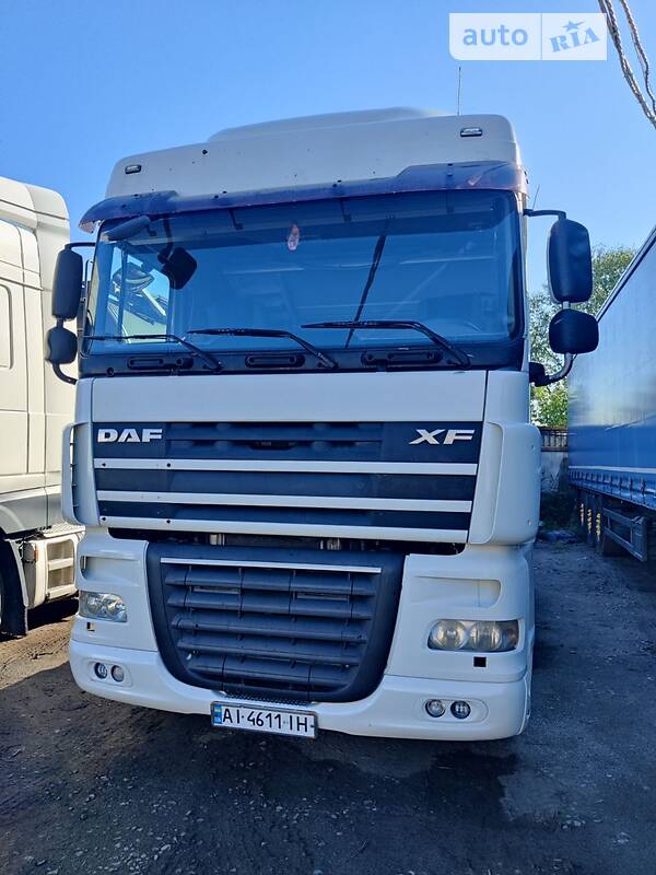 Тягач DAF XF 105 2012 в Ірпені