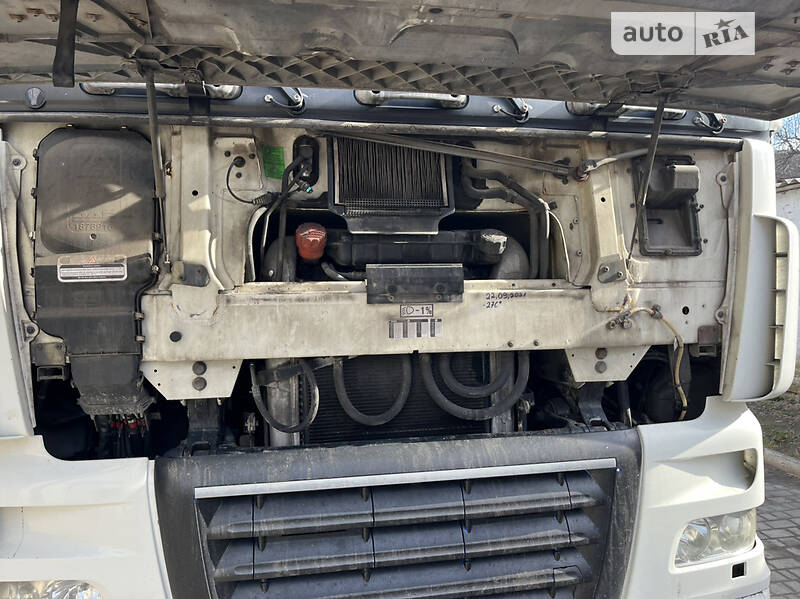 Тягач DAF XF 105 2012 в Умани