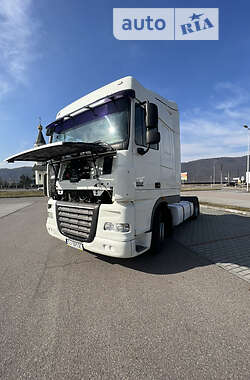 Тягач DAF XF 105 2010 в 