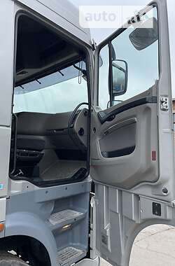 Тягач DAF XF 105 2013 в 