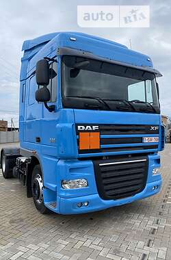 Тягач DAF XF 105 2012 в 