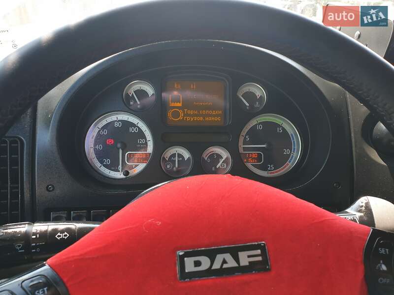 Тягач DAF XF 105 2011 в Луцке