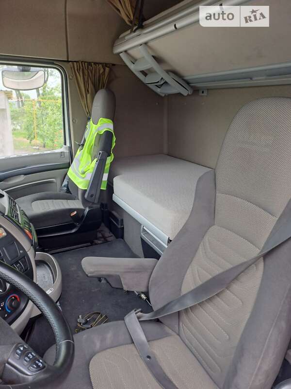 Тягач DAF XF 105 2013 в Днепре