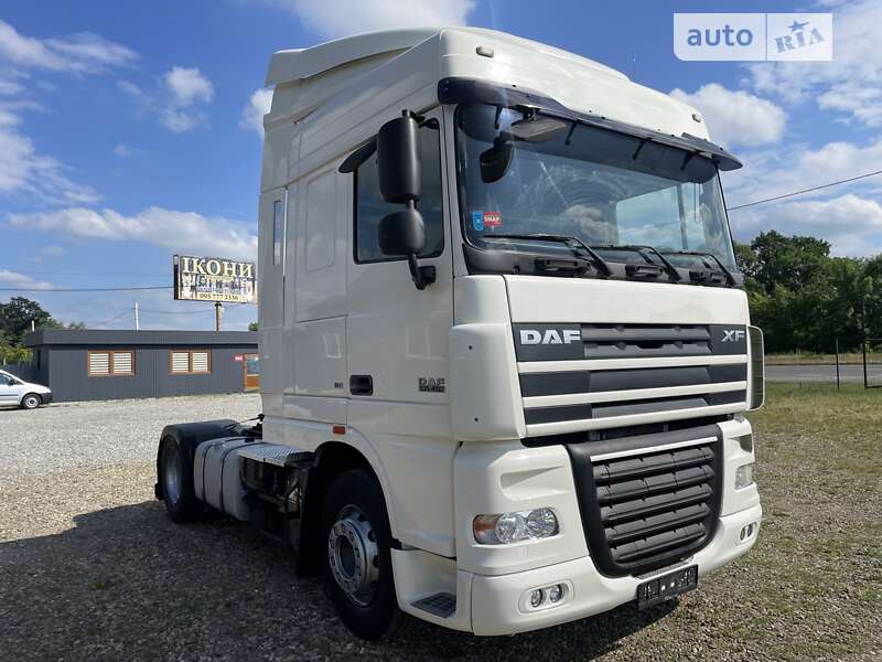 Тягач DAF XF 105 2011 в Черновцах