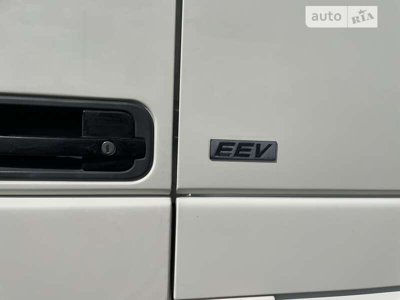 Тягач DAF XF 105 2011 в Черновцах