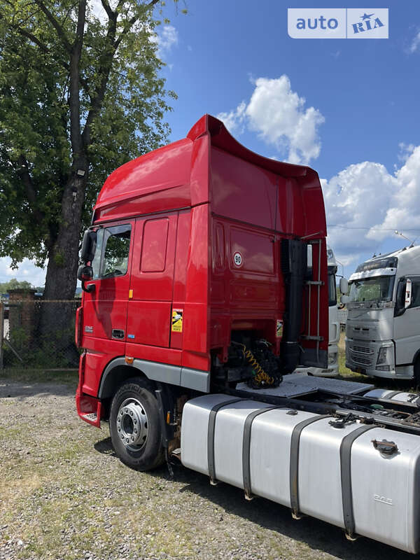 Тягач DAF XF 105 2013 в Хусте