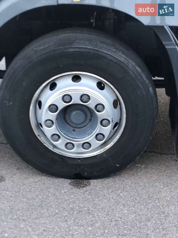 Тягач DAF XF 105 2010 в Хусті