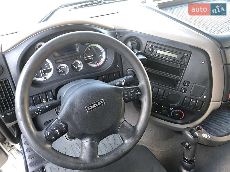 Тягач DAF XF 105 2010 в Хусті