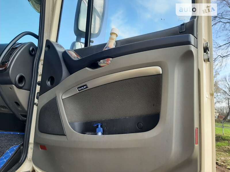 Тягач DAF XF 105 2011 в Коростені