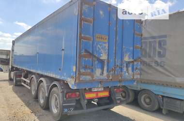 Тягач DAF XF 105 2011 в 