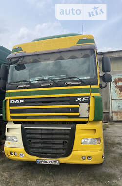 Тягач DAF XF 105 2009 в Дніпрі