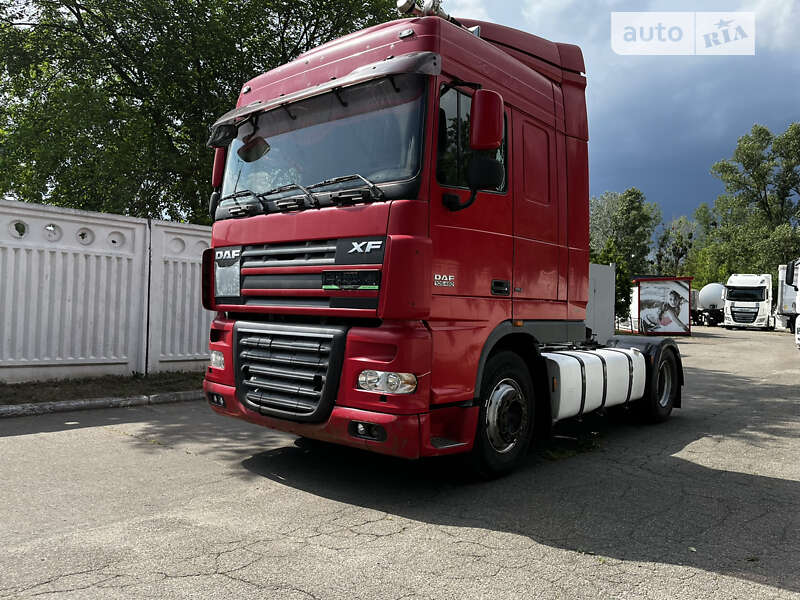 Тягач DAF XF 105 2008 в 