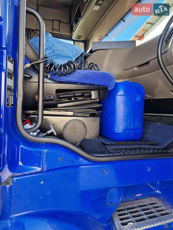 Тягач DAF XF 105 2006 в Львове