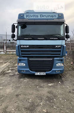 Тягач DAF XF 105 2008 в Киеве