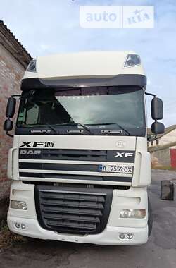 Контейнеровоз DAF XF 105 2009 в 