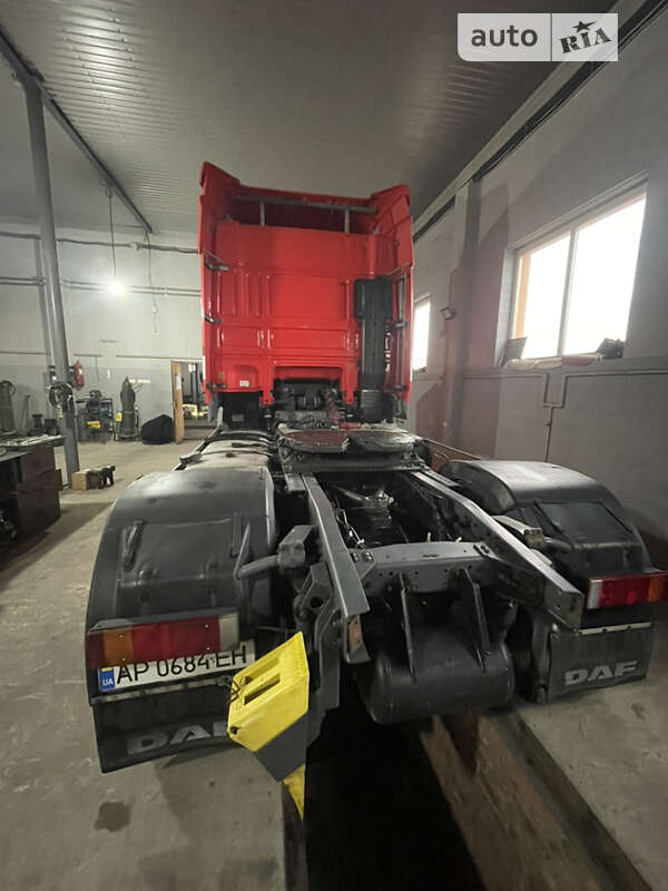 Тягач DAF XF 105 2009 в Запорожье