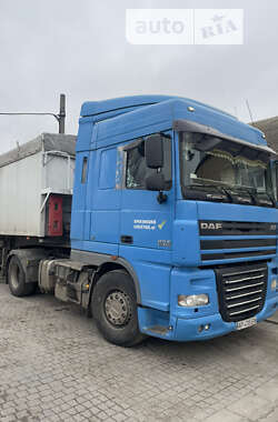 Тягач DAF XF 105 2010 в 