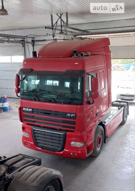 Тягач DAF XF 105 2011 в Тернополе