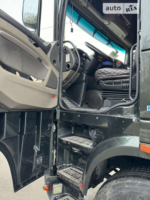Тягач DAF XF 105 2013 в Славуті