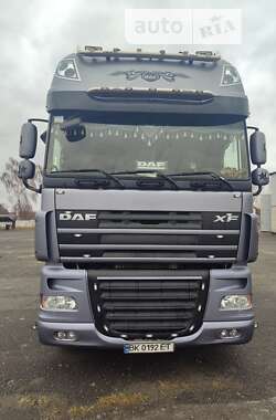 Тягач DAF XF 105 2010 в Дубні