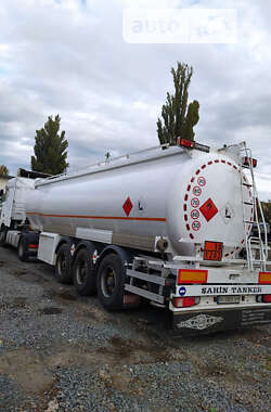 Бензовоз DAF XF 105 2009 в 
