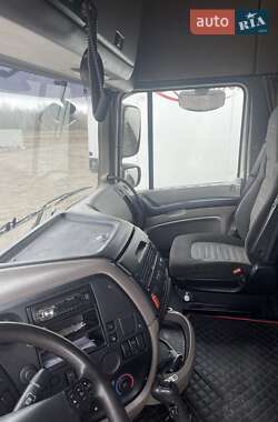 Тягач DAF XF 105 2011 в 