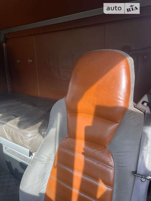 Тягач DAF XF 105 2011 в Ивано-Франковске