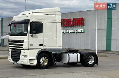 Тягач DAF XF 105 2011 в 