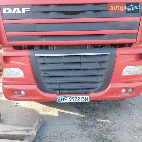 Тягач DAF XF 105 2007 в Николаеве